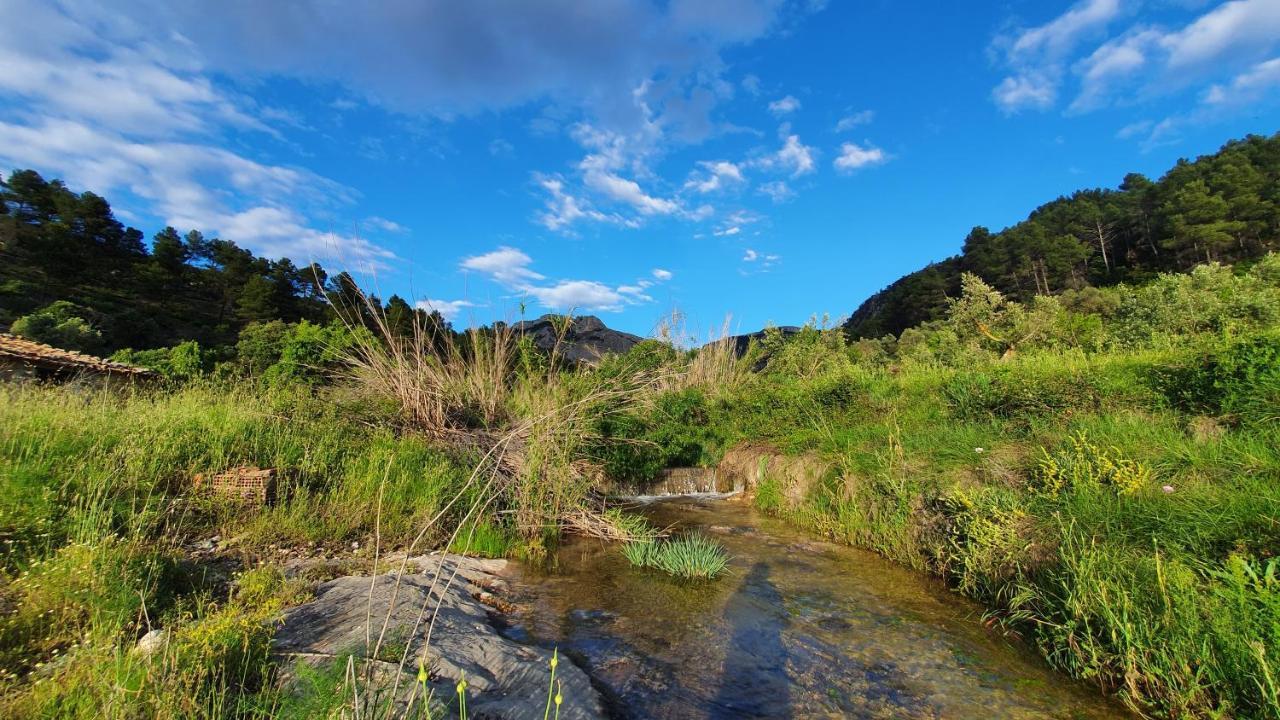 Apartamentos La Venta Del Rome Horta de Sant Joan Bagian luar foto